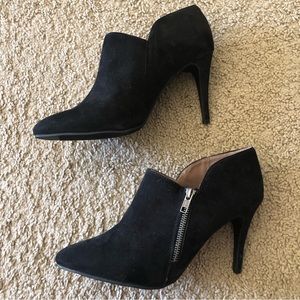 Mossimo black suede heels booties